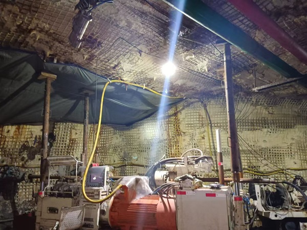 钻探分公司：《马泰壕煤矿313盘区千米定向钻超前探测DF25断层工程》顺遂开工.jpg